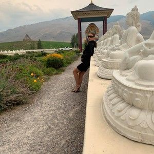 Meet your Posher, Carla